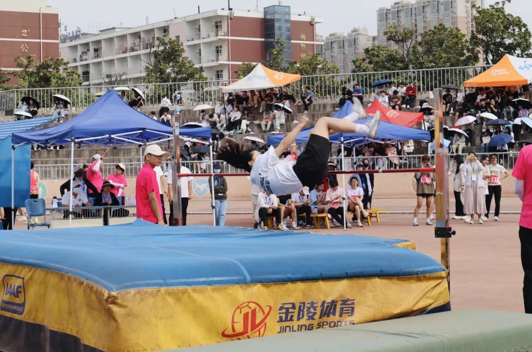 微信图片_2025-04-26_002102_760.jpg